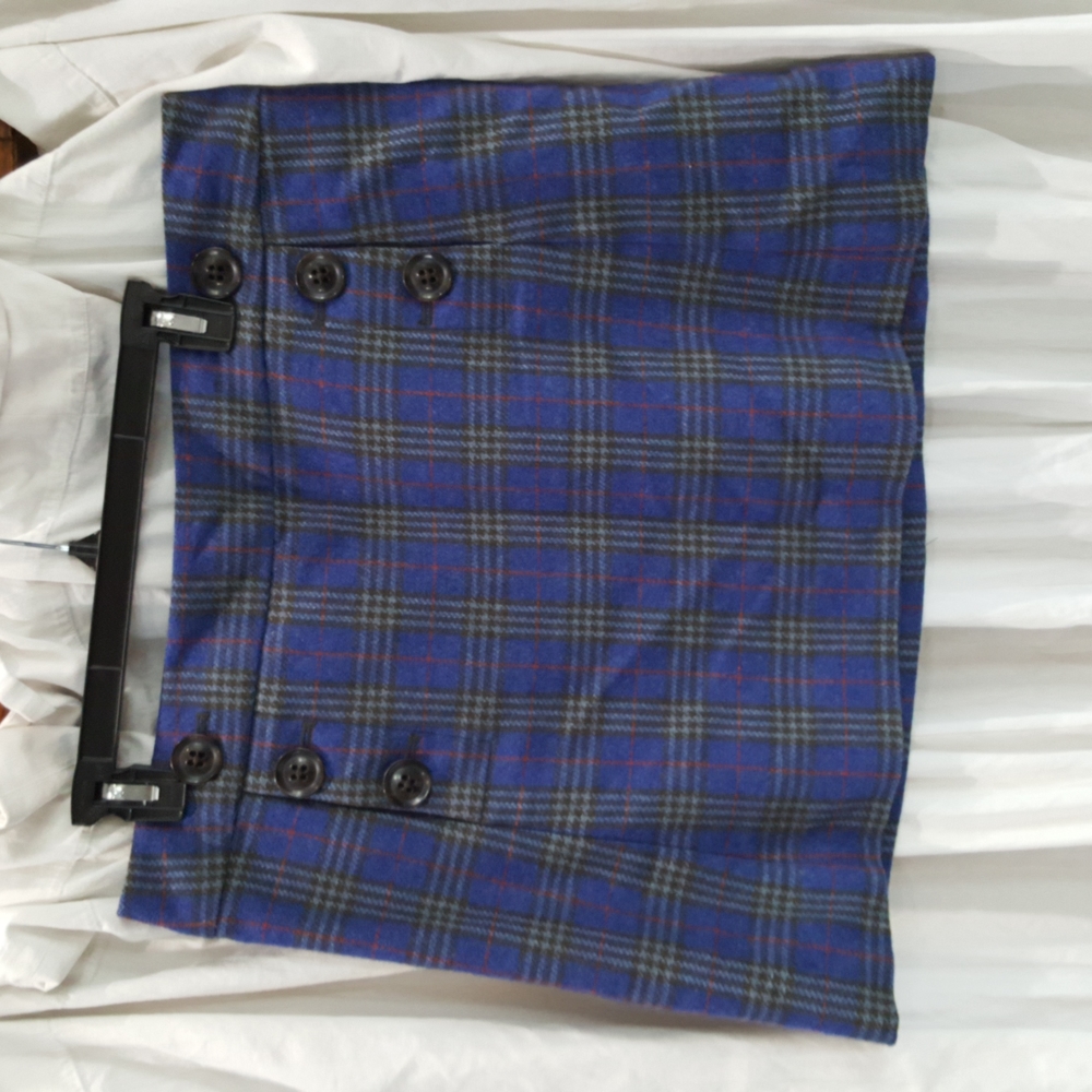 Wool skirt